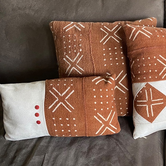 Genuine African Mudcloth Throw Pillows Set of 4 - Picture 2 of 8